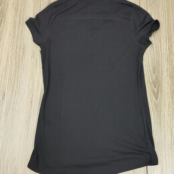 EUC The North Face black short sleeve tee sz S - Picture 2 of 3